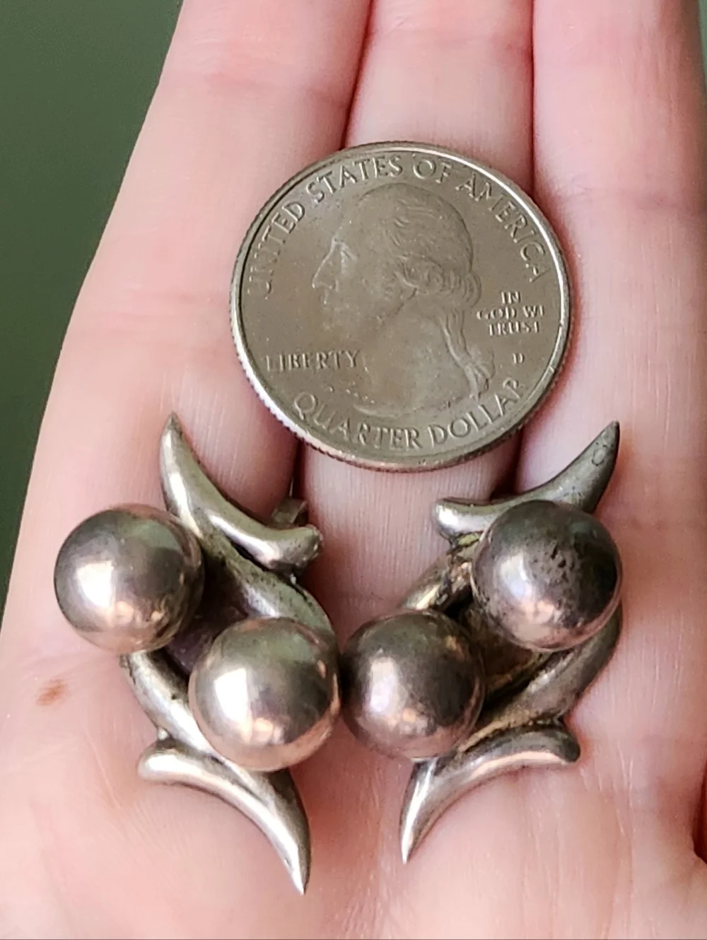 STERLING SILVER MID CENTURY MEXICO SCREW BACK EARRINGS - Picture 4 of 8